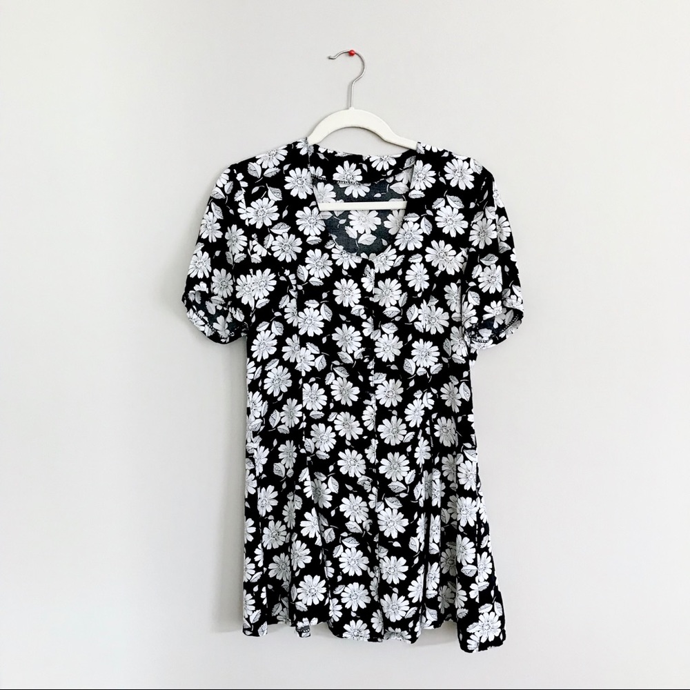 Vintage Black and White Floral Dress